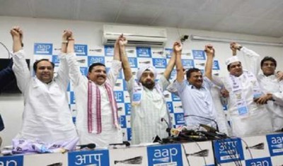 Parlad Singh Sawhney joins Aam Aadmi Party