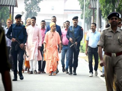 Peace and harmony should be maintained at any cost in UP after Ayodya verdict: Yogi to district officials