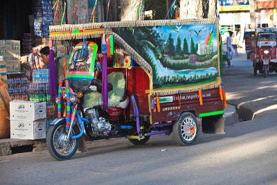 Afghanistan: Auto rickshaw explosion leaves three hurt