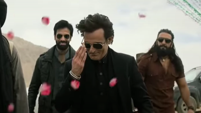 While Bollywood sweats it out, Akshaye Khanna sleeps 10 hours and skips breakfast