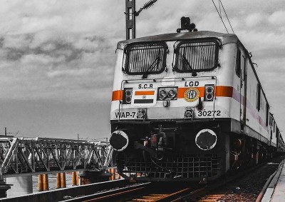Indian Railways hits new milestone! Freight jumps 9 percent, 63 crore passengers travelled in July  