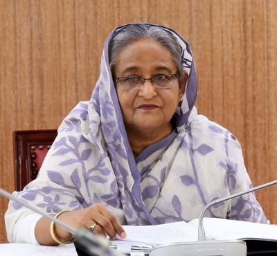Bangladesh asks media not to broadcast Sheikh Hasina's speech ahead of first public appearance from India