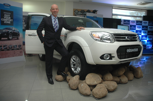 Ford India launches 2014 Endeavour