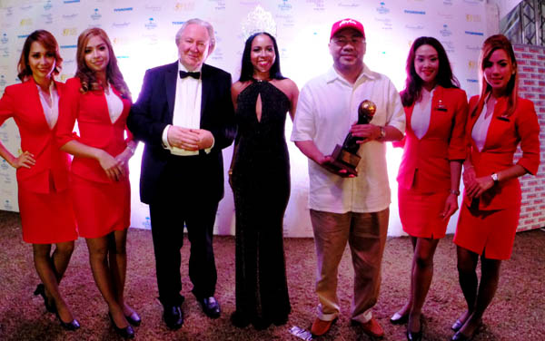AirAsia declared as 'World's Leading Low Cost Airline 2014'