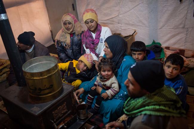 Funding shortfall forces UN agency to make cuts in food aid to Syrian refugees