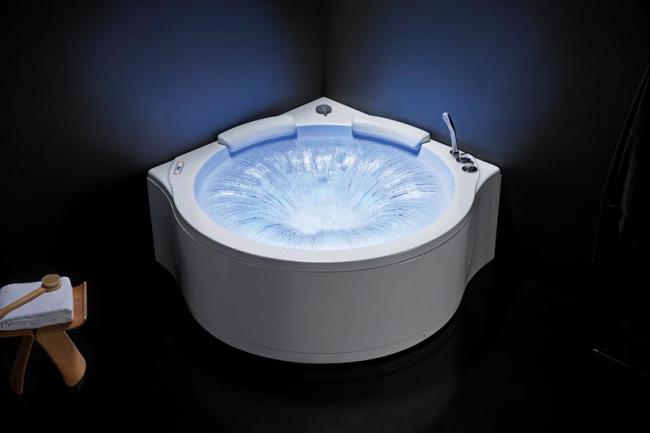 Colston launches 360 Degree waterfall bathtub