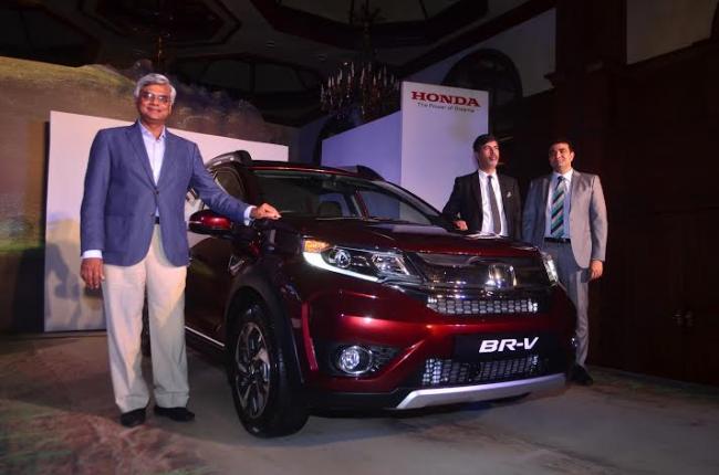 Kolkata: Honda launches dual variants of its new compact SUV BR-V