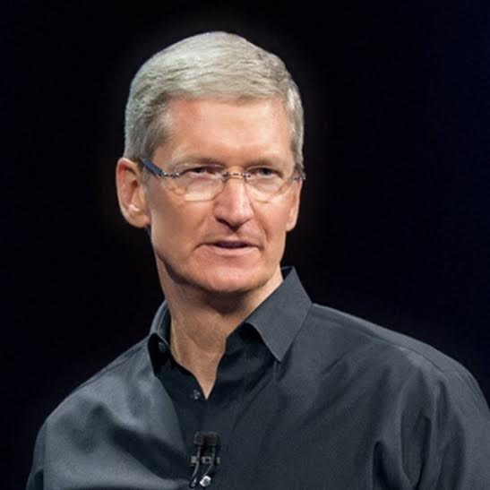 Apple CEO meets with Indian app developers in Mumbai