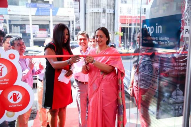 Vodfone launches two all-women angel stores in Bangalore 
