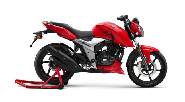 TVS Motor Company launches the new 2018 TVS Apache RTR 160 4V