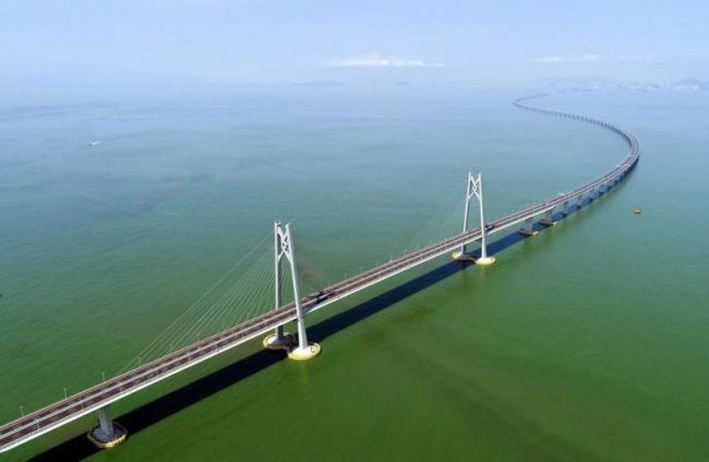 Hong Kong-Zhuhai bridge: Chinese President Xi Jinping inaugurates the world's longest sea crossing bridge