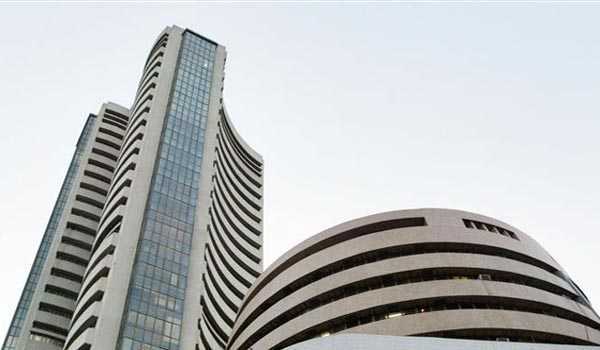 Indian Market: Sensex tumbles down by 362.92