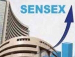 Indian Market: Sensex advances by 385 pts
