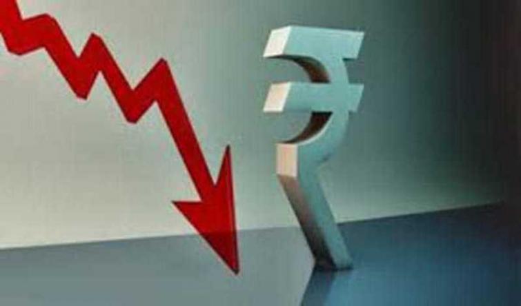 IndianÂ Rupee falls by 4 paise against USD