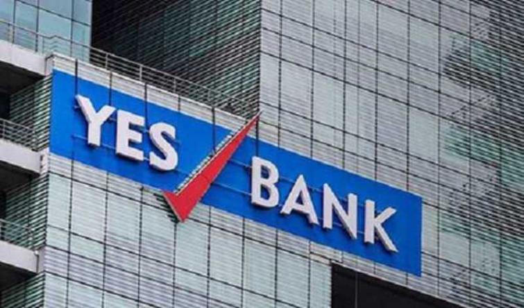 Maharashtra govt's Rs 1,125 cr stuck in Yes Bank