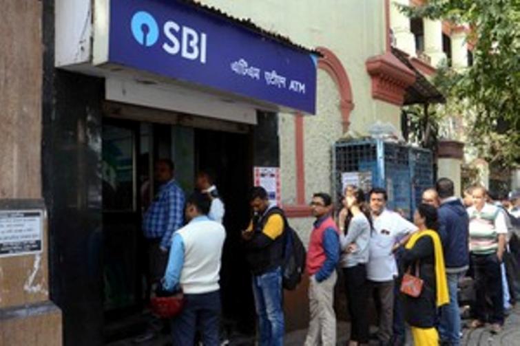 SBI drops by 4.64 pc to Rs 170.50