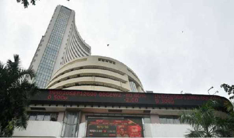 Stock market: Sensex down over 200 pts