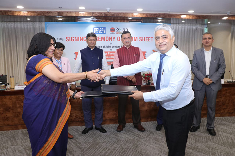 NTPC and Indian Oil sign agreement for powering refineries with renewable energy