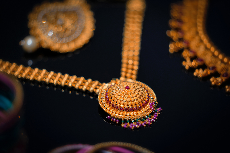 Centre imposes import restrictions on specific gold jewellery, articles