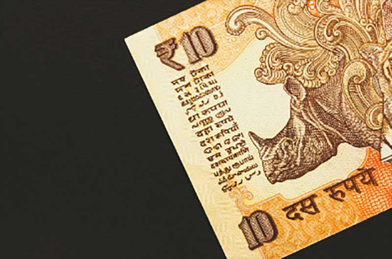 Indian Rupee falls 10 paise against USD