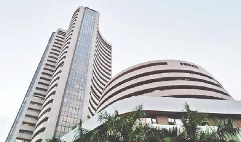 Sensex gains 267.64 points as market closes
