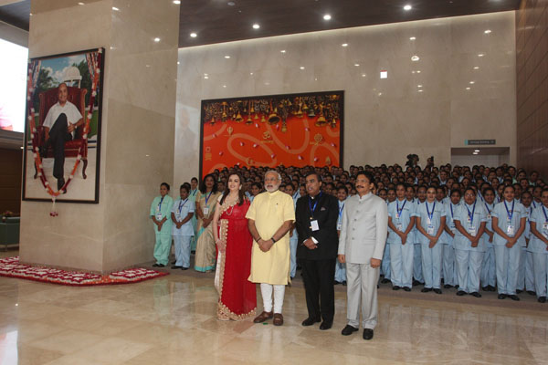 PM Modi dedicates Sir H N Reliance Foundation Hospital to citizens of Mumbai