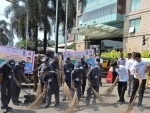 Korum Mall supports TMC for a Clean-up drive in Thane