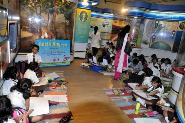 BITM holds Earth Day programmes for school children