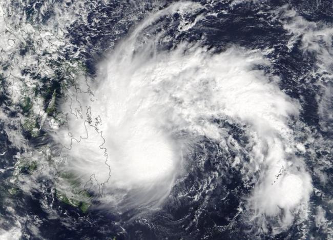 Philippines: Tropical storm Tembin kills as least 74