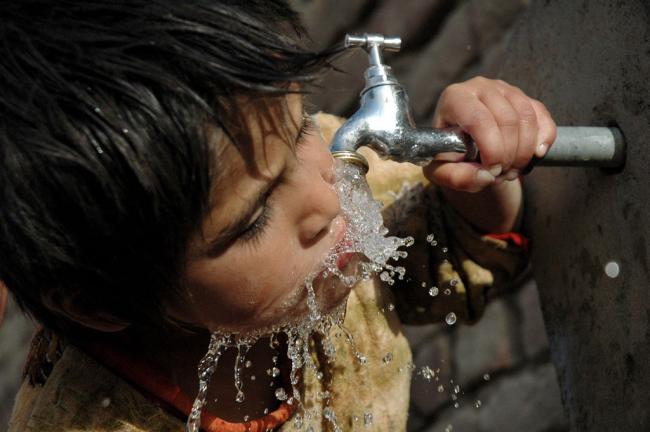 Heat wave conditions hit several part of India 