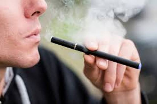 Rise in e-cigarettes linked to rise in smokers quitting, say researchers
