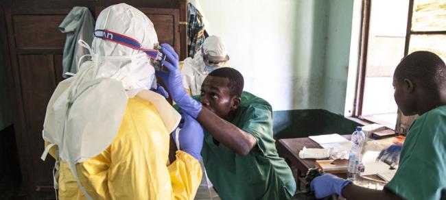 Ebola outbreak puts DR Congo on an â€˜epidemiological knife-edgeâ€™