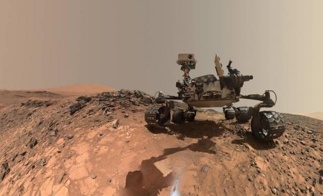 NASA finds ancient organic material, mysterious methane on Mars