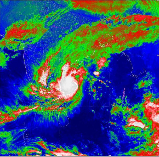 Cyclonic storm Phethai makes landfall in Andhra Pradesh