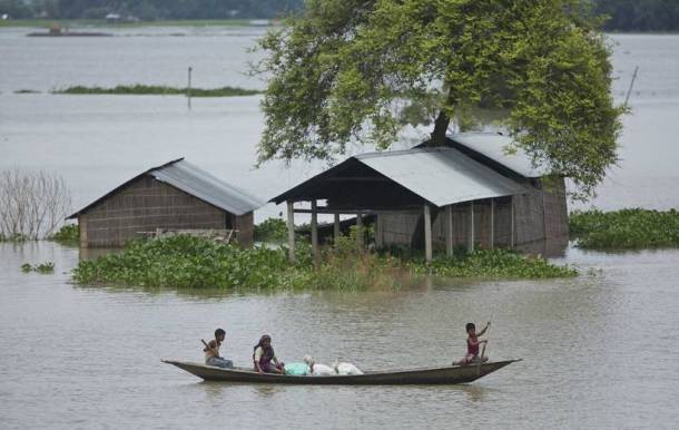 Assam flood situation still grim, over 3.86 lakh people affected