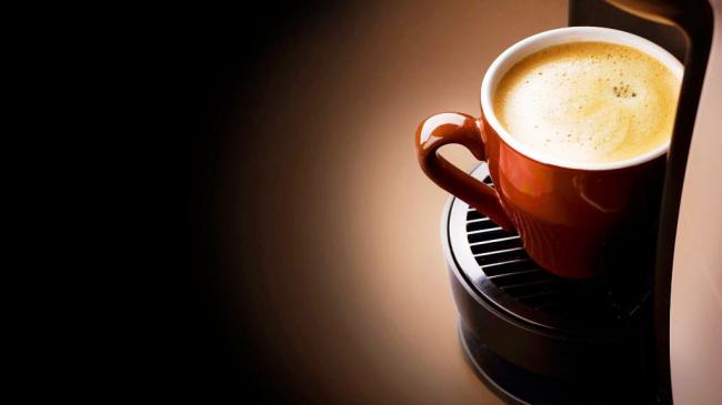 Coffee helps teams work together, study suggests
