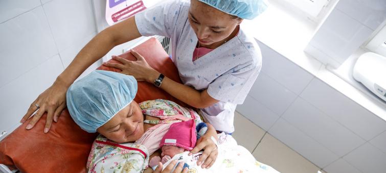 â€˜Catastrophicâ€™ healthcare costs put mothers and newborns at risk