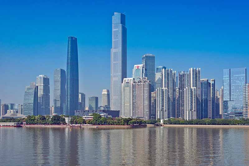 China: Guangzhou tightens measures as cases rise