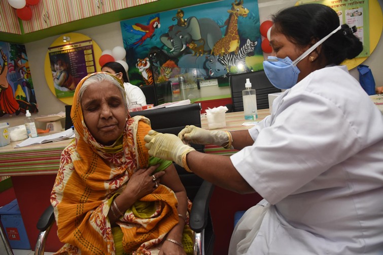 India’s cumulative vaccination coverage achieves a landmark of 10 crore with over 35 lakh doses given in last 24 hours