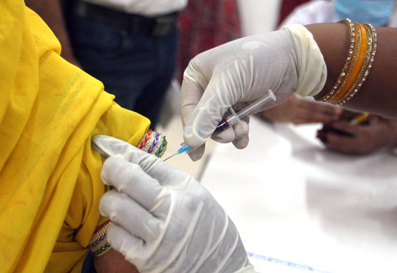India administers over 1 crore vaccine doses in a single day, PM Modi appreciates