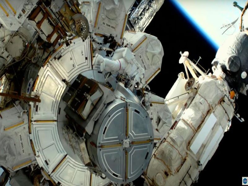 NASA astronauts return to ISS after completing almost 7-hour spacewalk