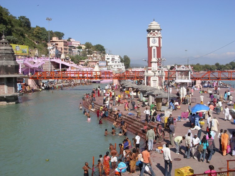 Haridwar reports 1000 Covid cases in nearly 2 days amid Kumbh Mela