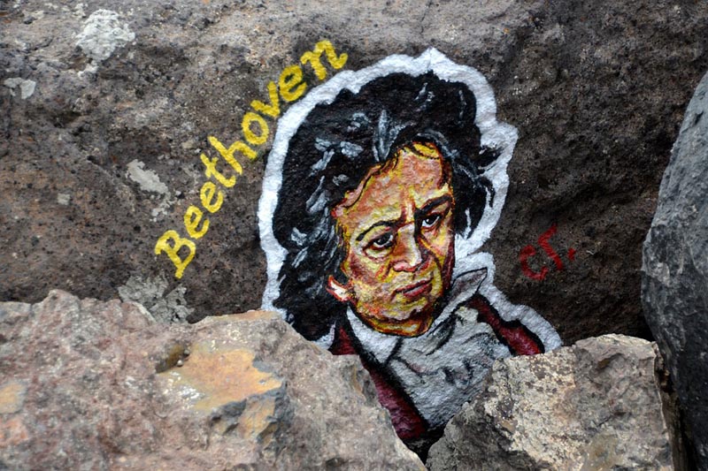 Scientists use locks of music composer Beethoven's hair to find clues of his death