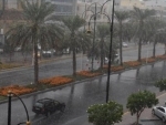 Heavy rains and flood disrupt normal life in Dubai, flight services hit