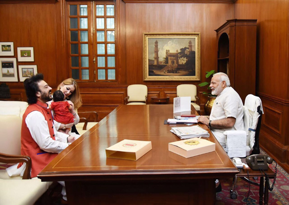 Adnan Sami and his family meet Prime Minister Narendra Modi