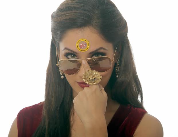 Indiaâ€™s first ever online bindi portal, bookmybindi.com launched