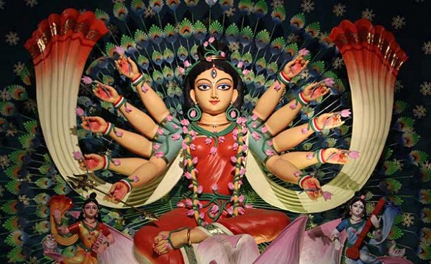 Durga Puja celebrations reach its crescendo 