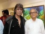 Painter Wasim Kapoor now renews his bond with Kolkata Rickshaws