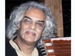 Santoor maestro Tarun Bhattacharya brings 500 Strings of Santoor to Kolkata