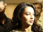 Tolly actress Mimi glams up Ratnajeevan showroom opening in Kolkata